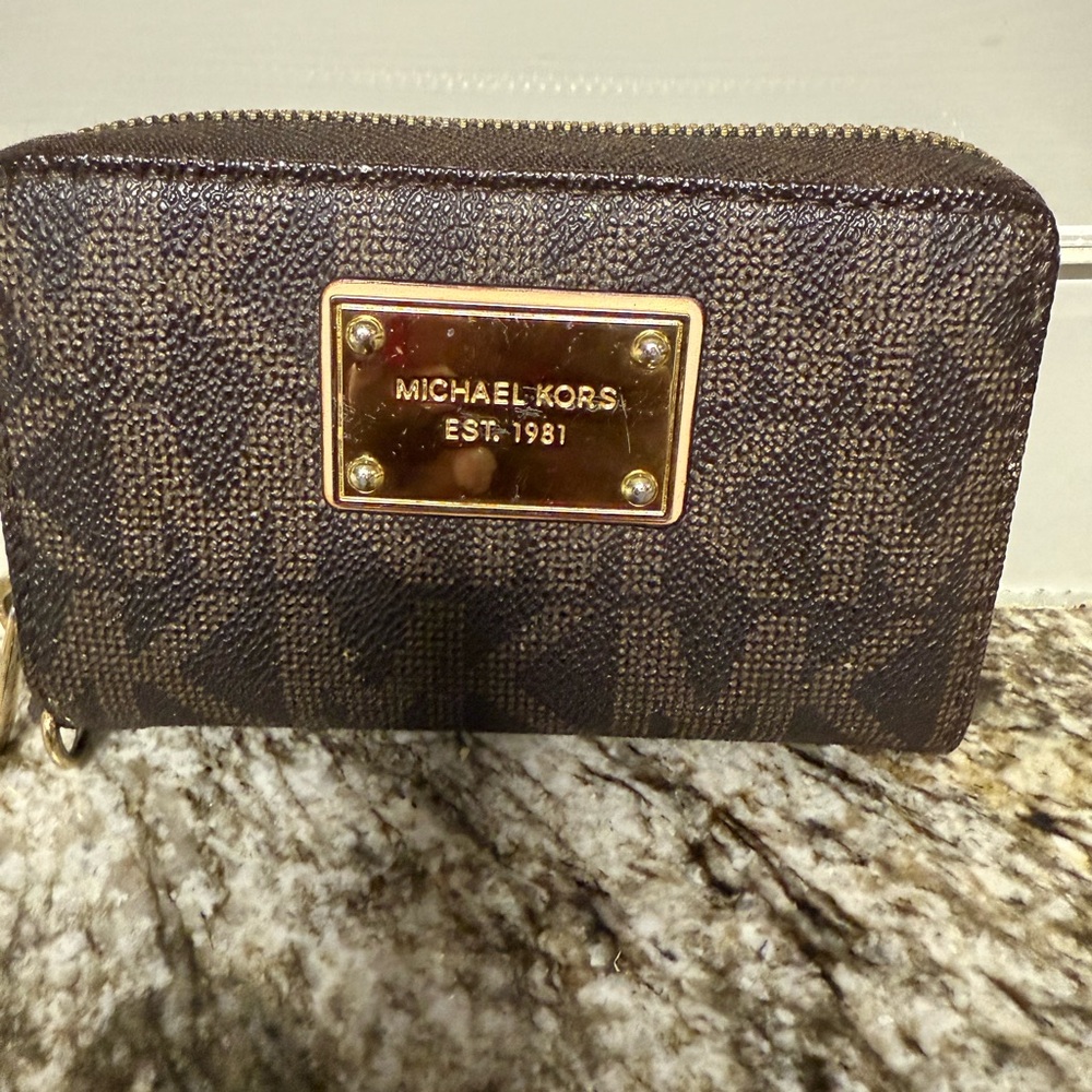 Michael Kors Brown Signature Zip Card Holder with Gold Plaque